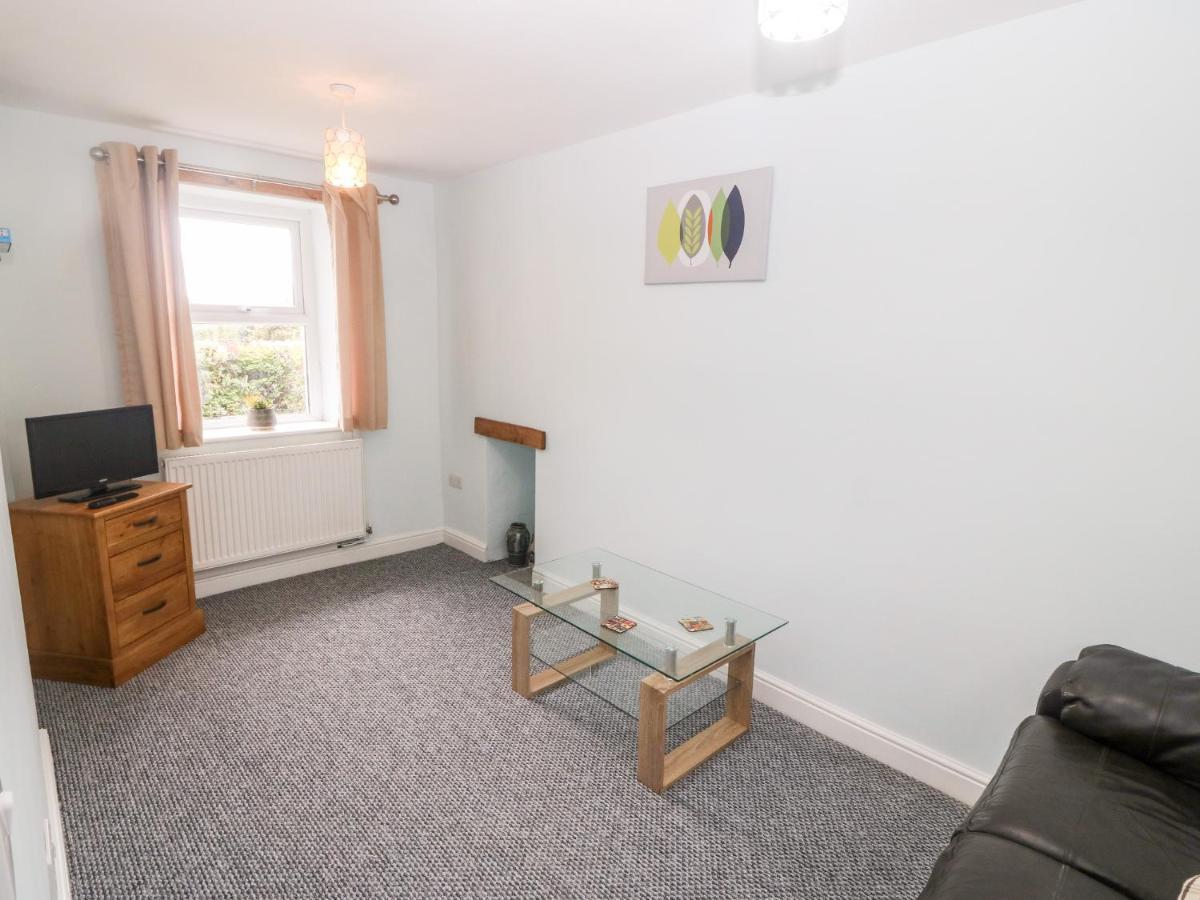 3 Green Terrace Gaerwen Esterno foto